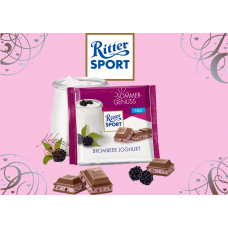 Молочний шоколад Ritter Sport Brombeer Joghurt 100 гр