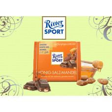 Молочний шоколад Ritter Sport Honig-Salz-Mandel  100 гр